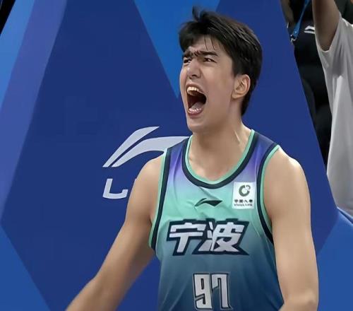 曼联力克水,晶宫终结四,连败,j9,j9游会,九游会官网,九游会体育