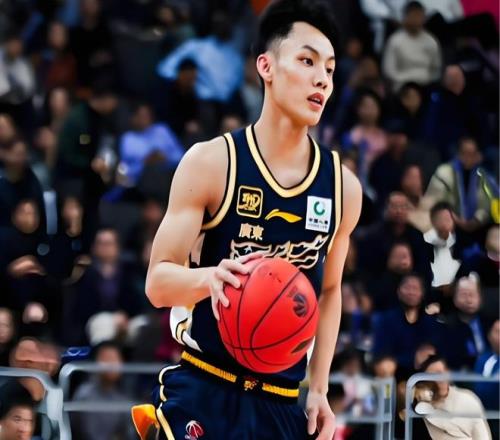 字母哥反驳,杰伦,其言辞过于,j9,j9游会,九游会官网,九游会体育