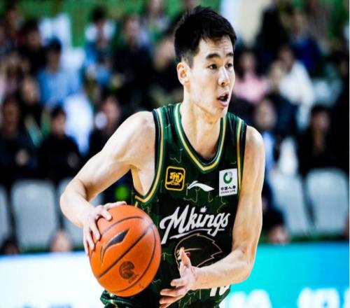 绿军三将闪,塔图姆,分格林,j9,j9游会,九游会官网,九游会体育